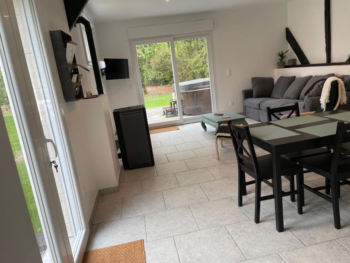 Aux Fines Bulles Gîte et Chambres d hôtes Neuve-Maison Exterior foto
